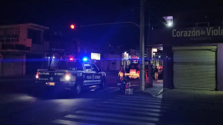 El hecho se registró en el cruce de las calles Francisco Villa y Nicolás Bravo.