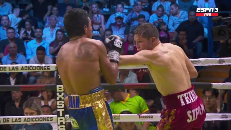 El veterano Carlos Cuadras sigue demostrando su calidad en el ring.