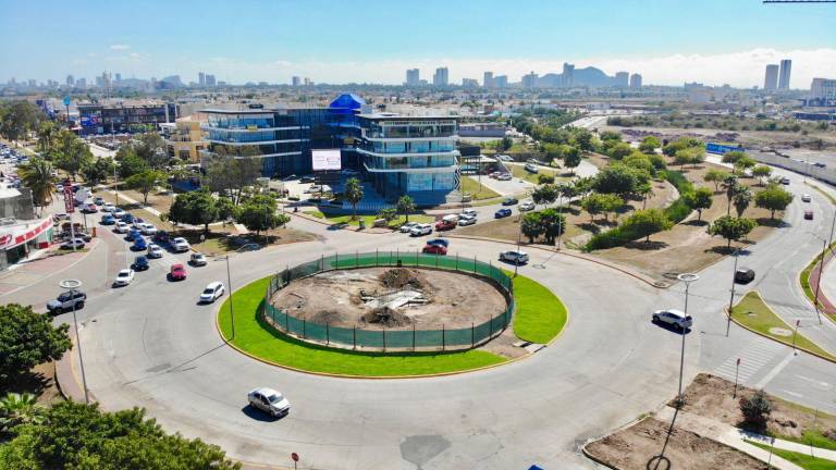 La glorieta de las avenidas Atlántico y Carlos Canseco será el punto que albergará la enorme escultura de venado para el puerto.