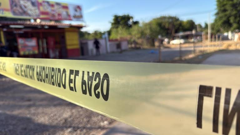 Un hombre fue atacado a balazos la tarde de este jueves en la Colonia El Ranchito, en Culiacán, y falleció en un hospital.