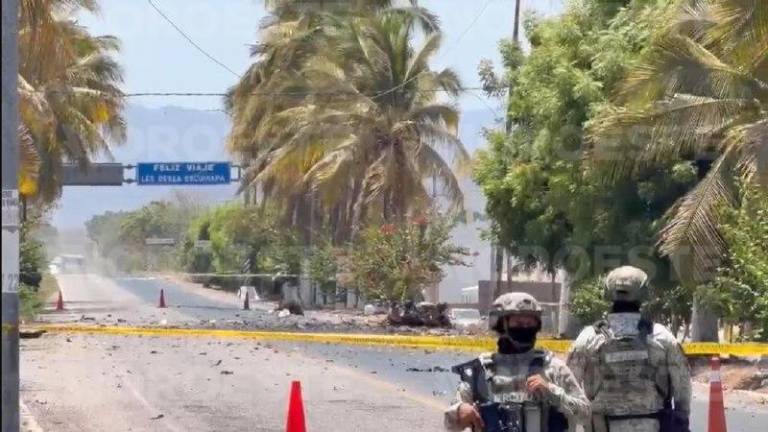 Personal militar mantiene la zona bajo vigilancia tras los hechos registrados durante la madrugada.