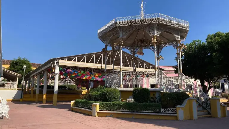 Comerciantes y prestadores de servicios han solicitado mayor promoción para incrementar el consumo y la derrama económica en comunidades con vocación turística.
