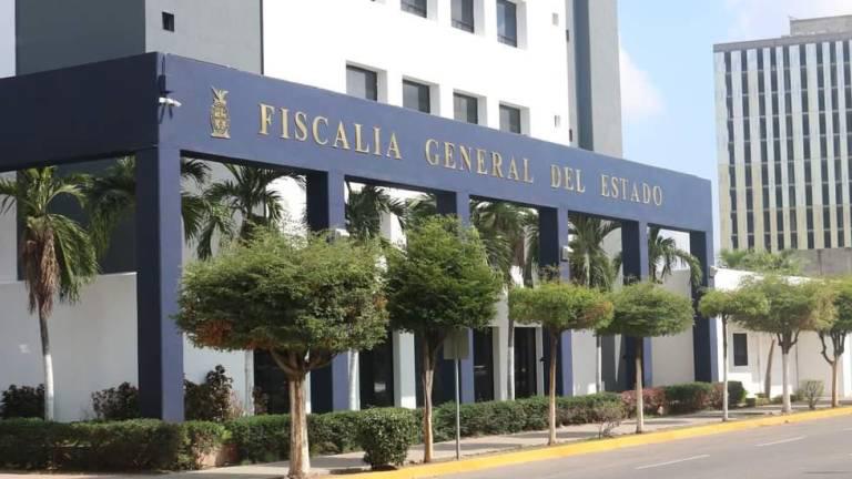 Expone Fiscalía que hace dos años hizo equipo con INE para identificar cuerpos; todavía no hay resultados