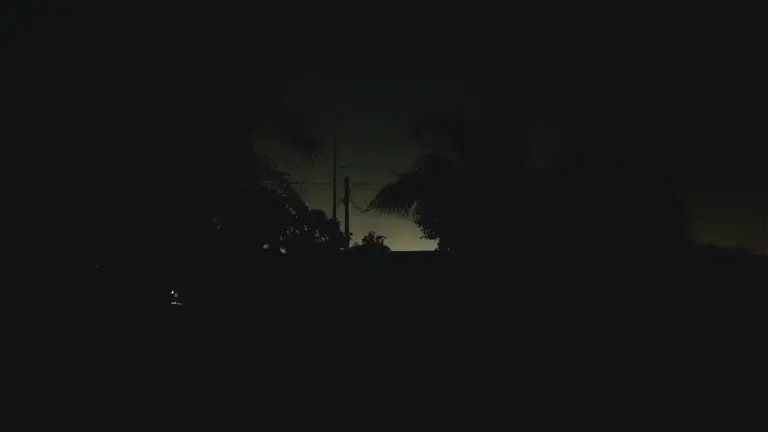 Durante la noche del miércoles se reportaron apagones en diferentes sectores de Mazatlán.
