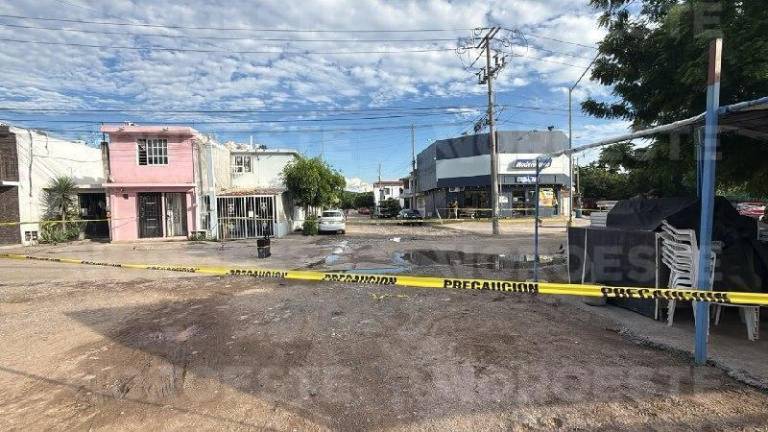 Una mujer fue asesinada a balazos en el fraccionamiento La Foresta, en Mazatlán, la tarde de este martes.