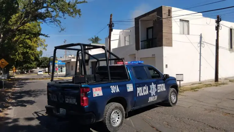 Un hombre fue herido de bala en ambas piernas tras ser atacado este sábado en Culiacán.