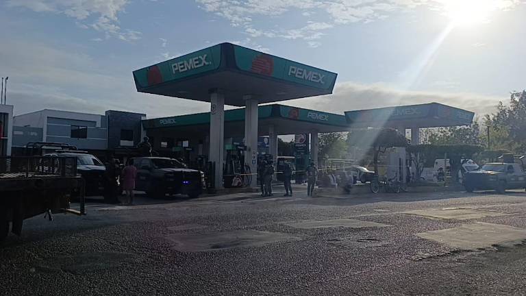 Un menor y su tío mueren en fuego cruzado en Escuinapa.
