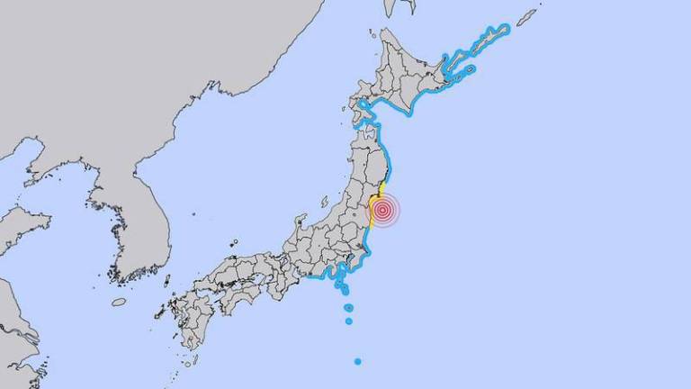 Se sacude Japón por sismo de magnitud 7.3; hay riesgo de tsunami