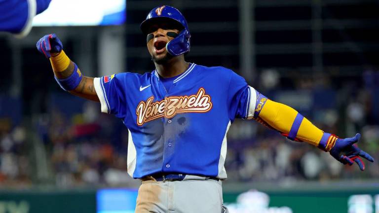 Ronald Acuña Jr. conectó jonrón en jornada en la que se fue de 3-3 para Venezuela.