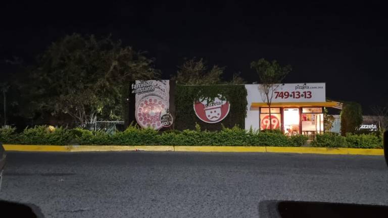 Asaltan con violencia pizzería de la Avenida Patria, en Culiacán