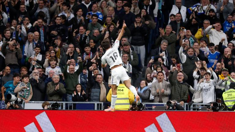 Gonzalo García anota tres goles.