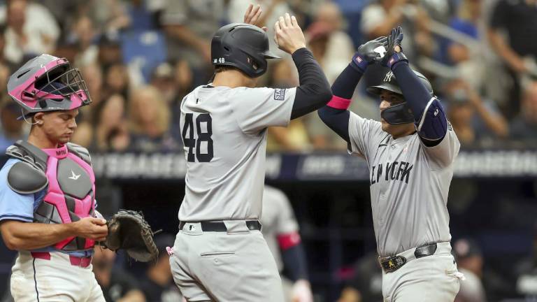 Yanquis ganó dos de tres juegos en casa de Rays.
