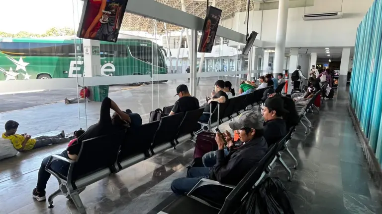 Las operaciones en la Central Camionera de Mazatlán no ha tenido interrupciones durante este lunes.