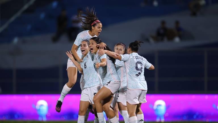 $!México es tricampeón centroamericano de futbol femenil