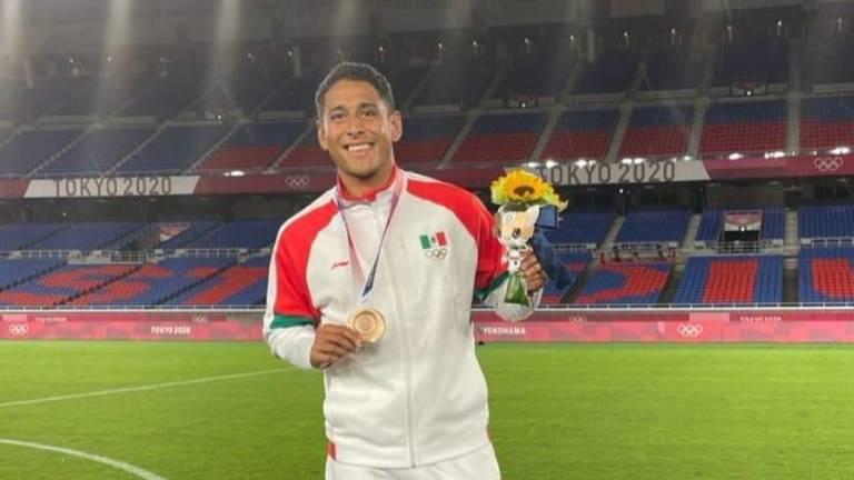 Medalla de bronce con toque sinaloense