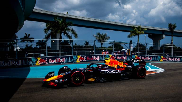 Sergio “Checo” Pérez tiene una buena sesión este viernes.