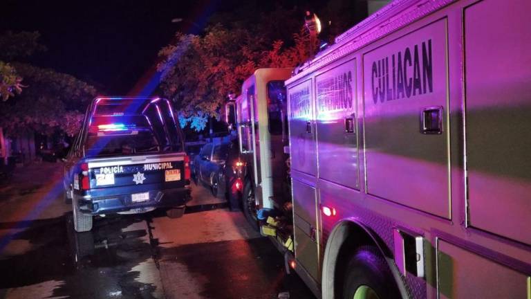 Autoridades acuden ante el hallazgo de una persona sin vida en un camino de terracería que conduce al rancho El Capule.