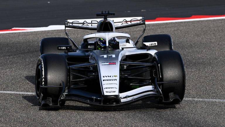 Sergio “Checo” Pérez tiene una jornada complicada.