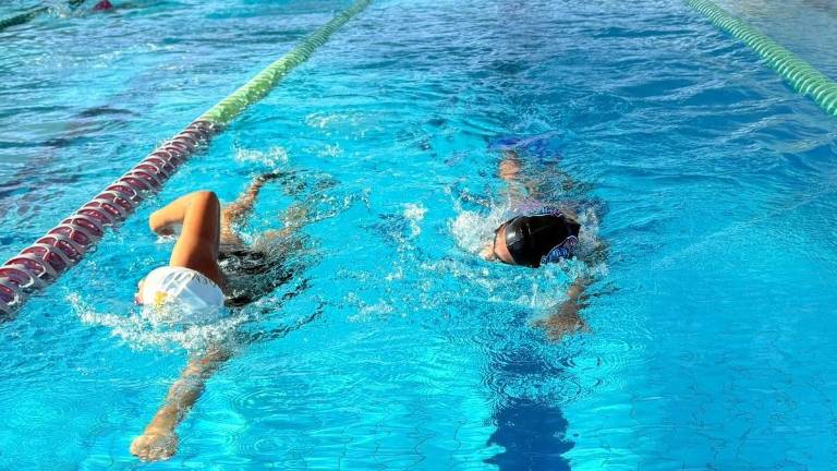 Los paranadadores mazatlecos ajustan los últimos detalles previo a este campeonato.