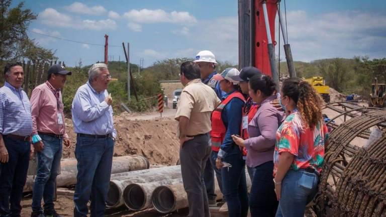 $!Puente de El Quelite, un año de afectaciones para los habitantes de la región