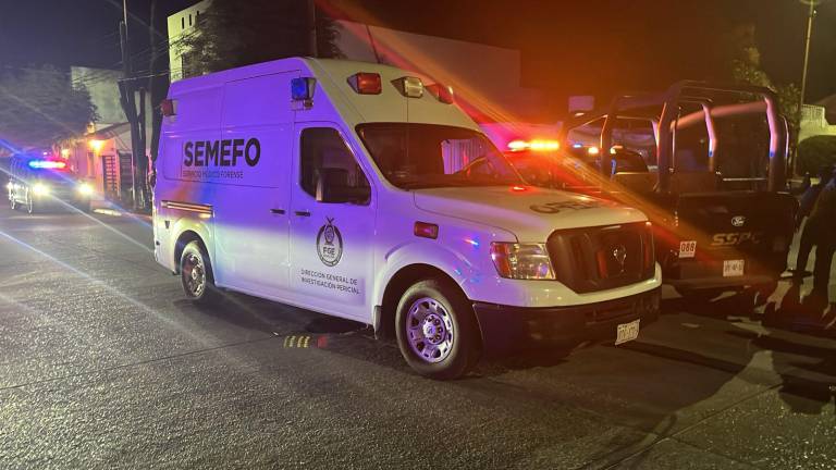 Ambas víctimas se encontraban viajando en una motocicleta por las calles del sector cuando sus agresores empezaron a perseguirlos y dispararles.