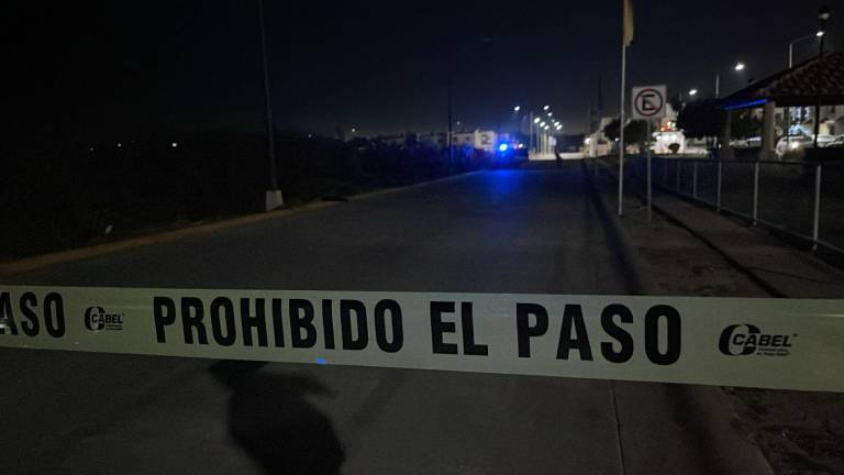 Un hombre joven fue encontrado asesinado casi a la medianoche en el sector Stanza Granada, al norte de Culiacán.