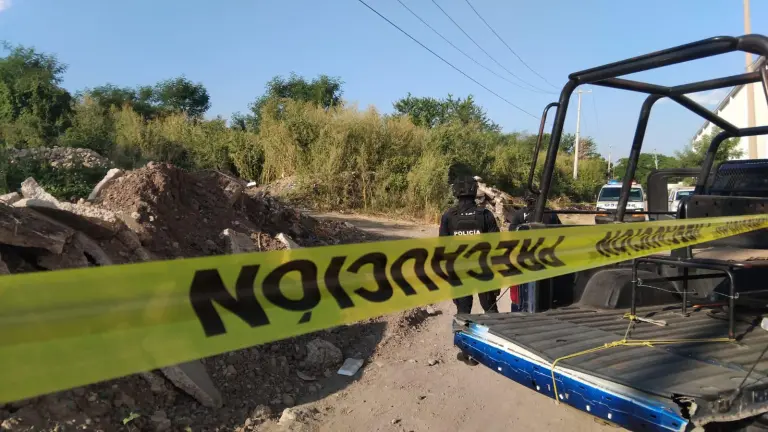 Muere hombre atropellado sobre la carretera en ejido El Realito, en Culiacán