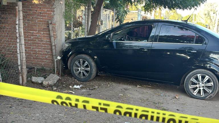 La víctima fue perseguida y atacada a balazos en Costa Rica, donde además terminó chocando su vehículo.