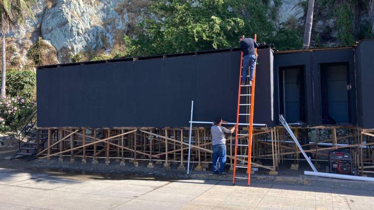 En la zona de Paseo Claussen los trabajos van avanzados.