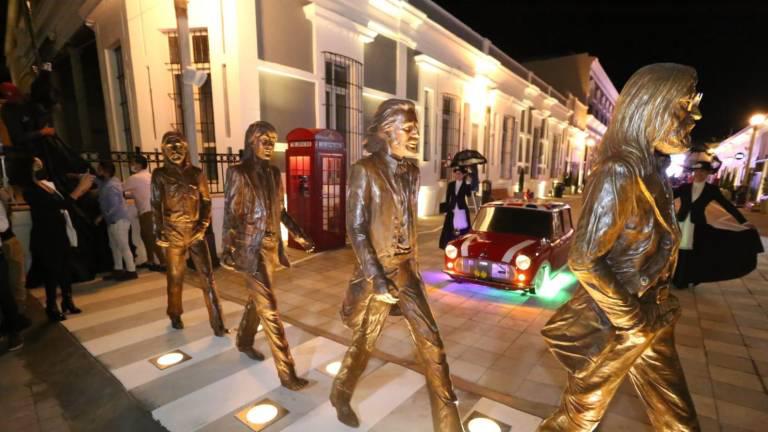 Las controversiales figuras de los Beatles en Mazatlán serán inauguradas por Miguel Torruco, titular de la Sectur federal