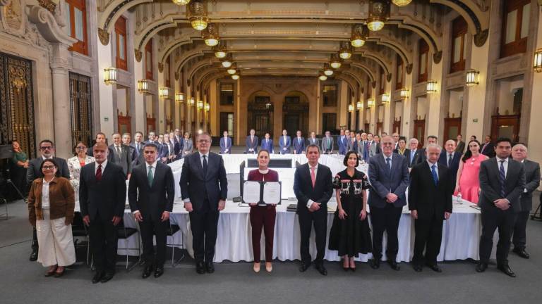 En la reunión participaron representantes de 30 empresas.