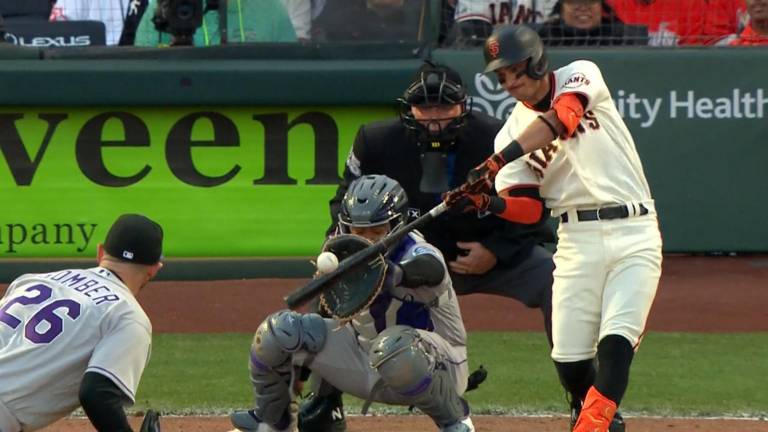 Mauricio Dubón llega a Houston.