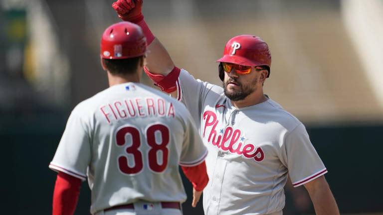 Filis gana en 12 entradas.