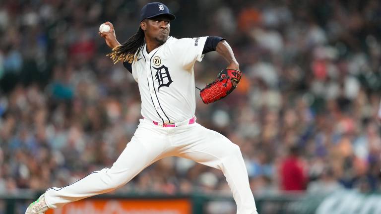 Montero llega tras lanzar en 59 juegos con Astros, Bravos y Tigres en 2025.