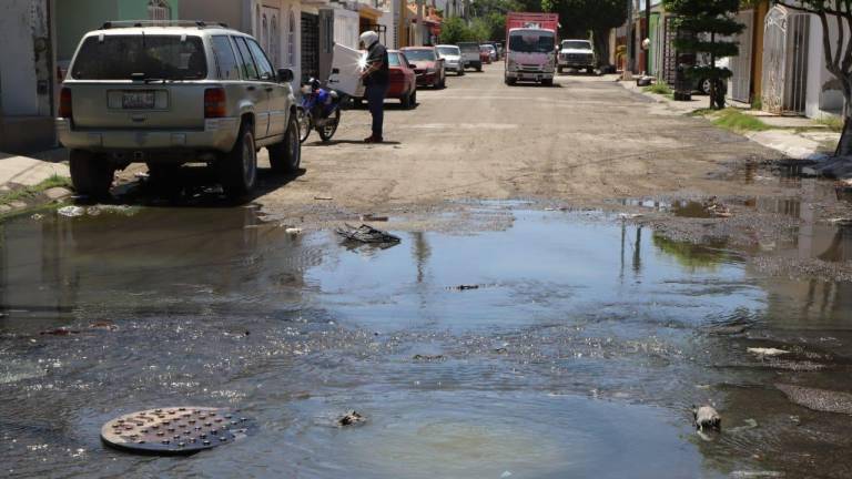 Jumapam asegura que ya repara colapso de drenaje en Villa Verde