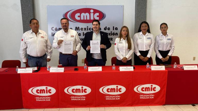 Convenio entre CMIC y estudiantes para la capacitación.