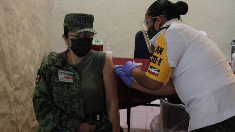Ejército y Marina se suman a vacunación contra Covid-19