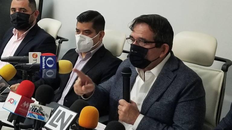 Detectan dos casos sospechosos de la variante Ómicron de Covid en Sinaloa