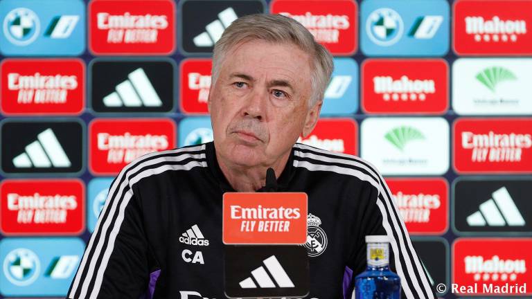 Carlo Ancelotti seguirá en el banquillo merengue.