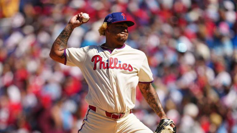 Walker permitió dos carreras y cuatro hits en cinco entradas.