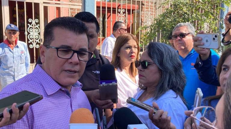 En Mazatlán urgen puentes y distribuidores viales, dice el Alcalde