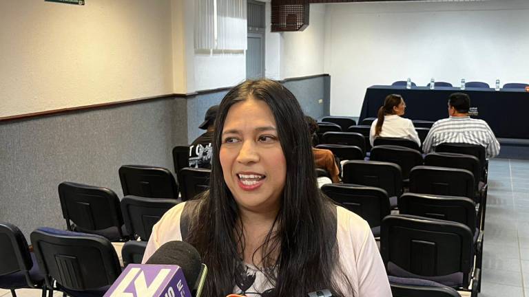 Sibely Cañedo, coautora del libro “Solo nos dijeron que nos íbamos”.