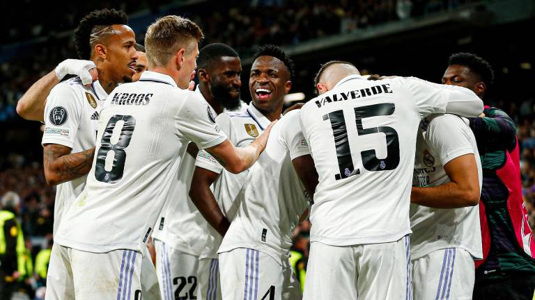 Real Madrid se impone 2-0 al Chelsea.