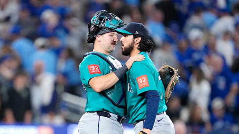 Con una novena entrada impecable, el lanzador sinaloense Andrés Muñoz se acreditó el salvamento.