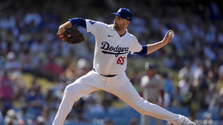 James Paxton sale de Dodgers.