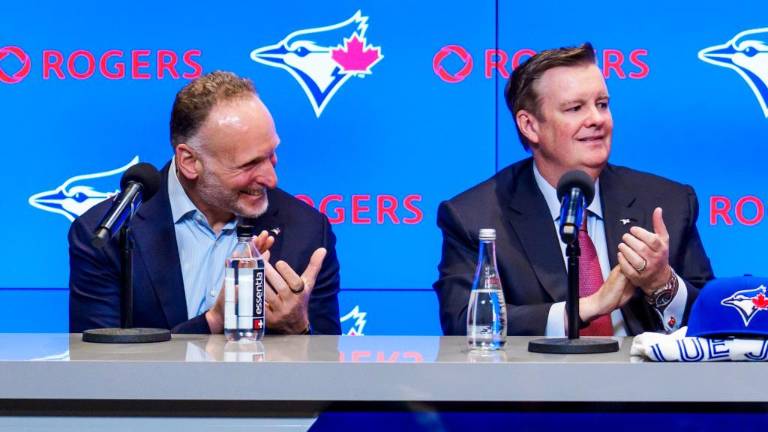 Mark Shapiro renovó su vínculo con los Azulejos de Toronto.