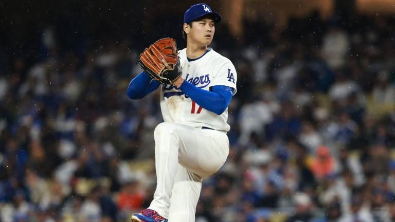 Shohei Ohtani lució en su debut como lanzador en la temporada.