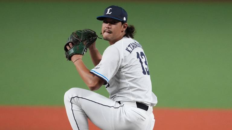 Takahashi, ex All-Star de la NPB, busca consolidar su valor en Japón para regresar a MLB con mayor fuerza.