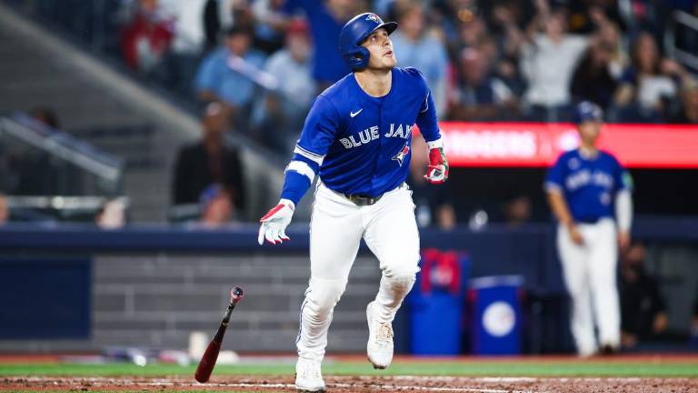 Los Azulejos de Toronto cerraron su serie ante los Medias Rojas de Boston con una victoria.