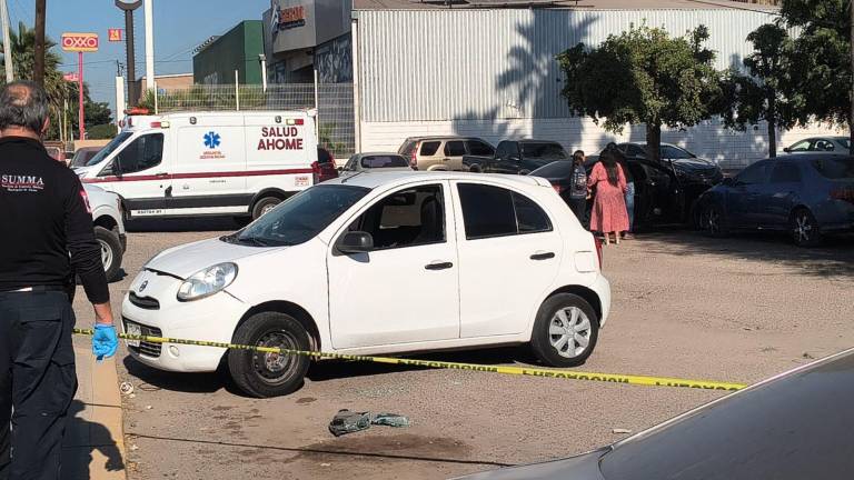 El cuerpo de Rosenda fue localizado el viernes dentro de un vehículo en estacionamiento del Hospital IMSS-Bienestar, en Los Mochis.